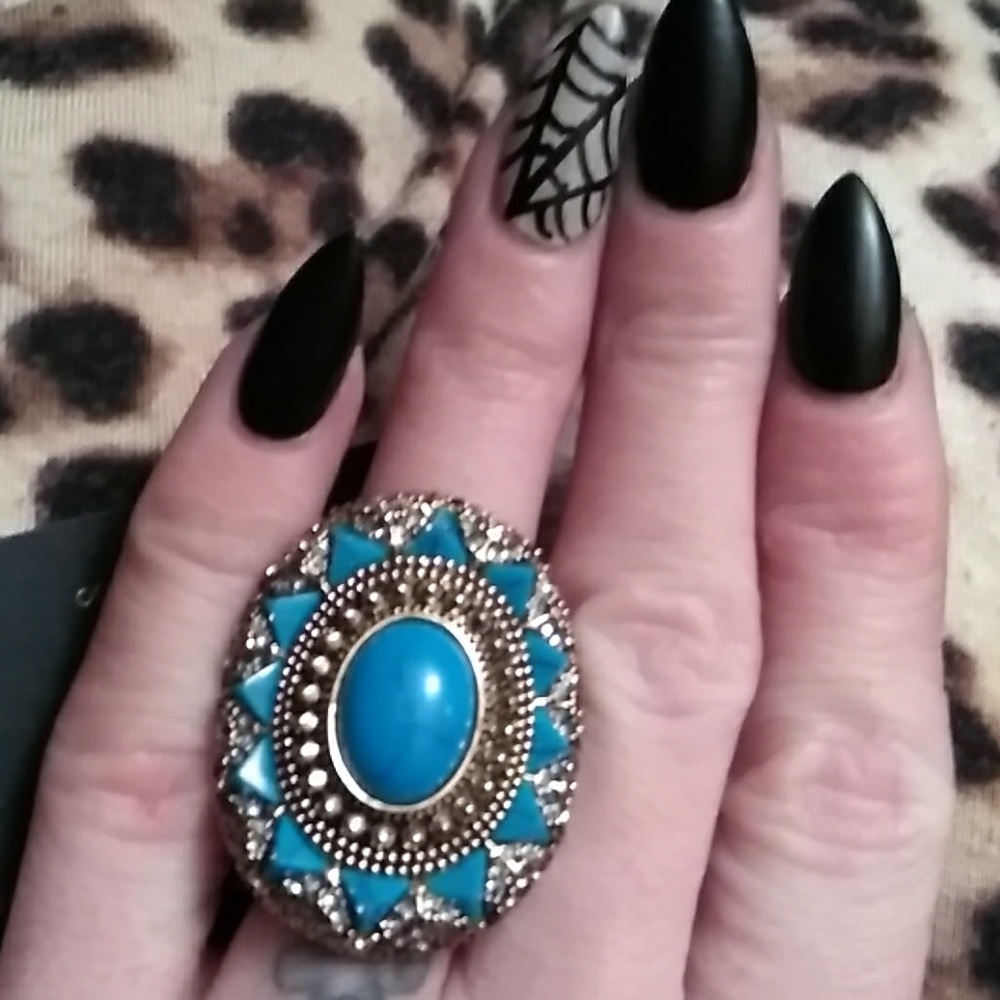 BNWT Vintage Turquoise Ring. Women's 7
